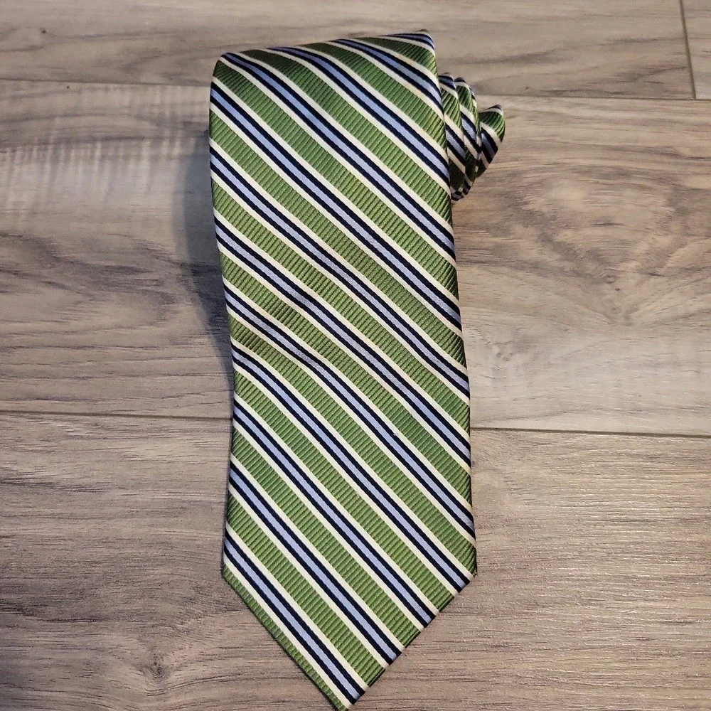 PETER MILLAR Silk Seven Fold Necktie Tie Green Blue White Striped Hand Folded